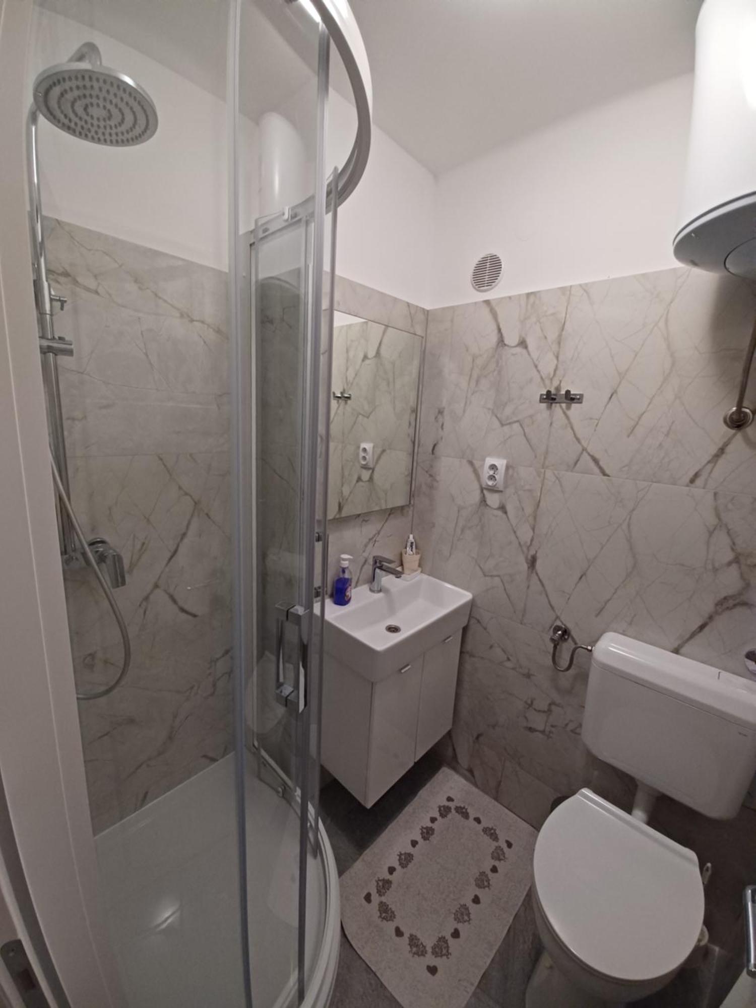 Sunshower Apartment And Studio Split Exterior foto
