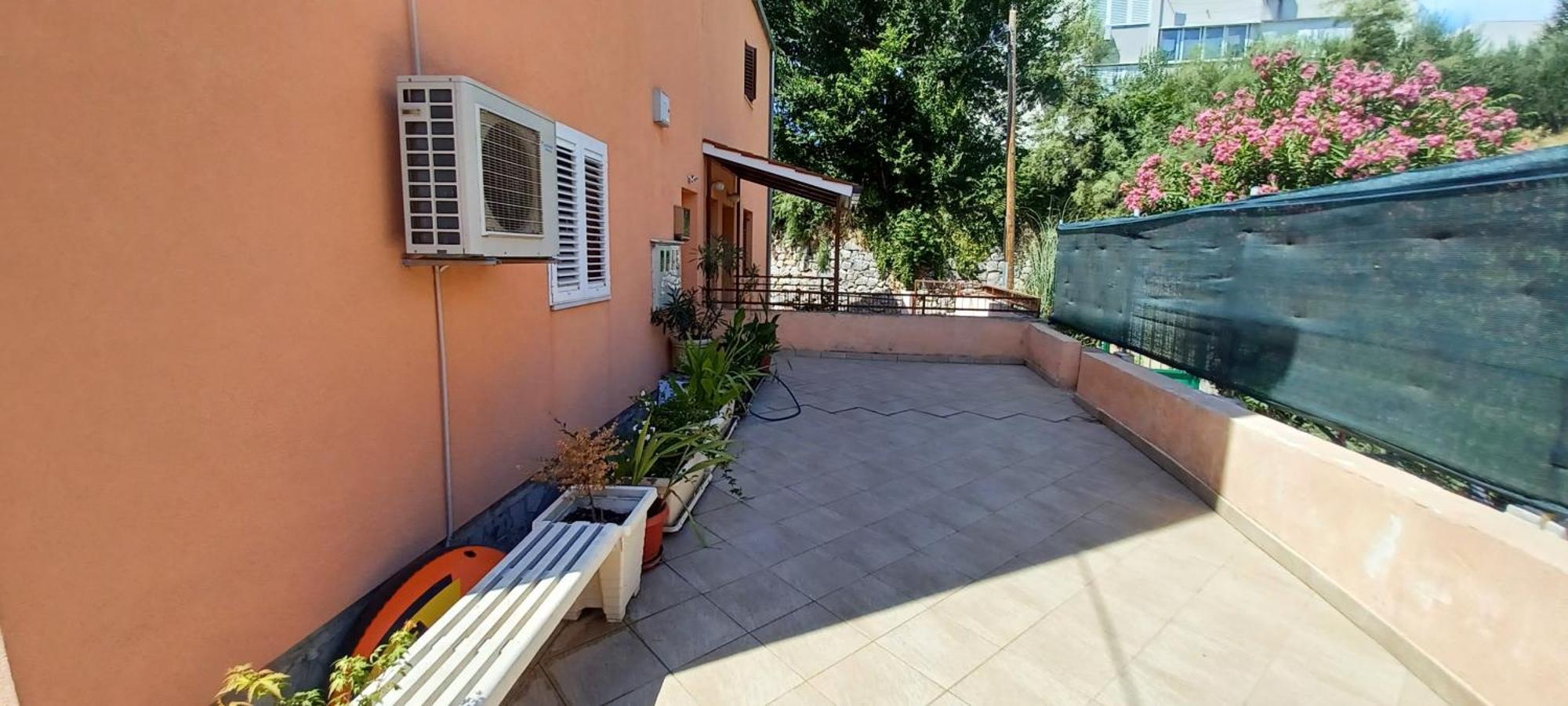 Sunshower Apartment And Studio Split Exterior foto