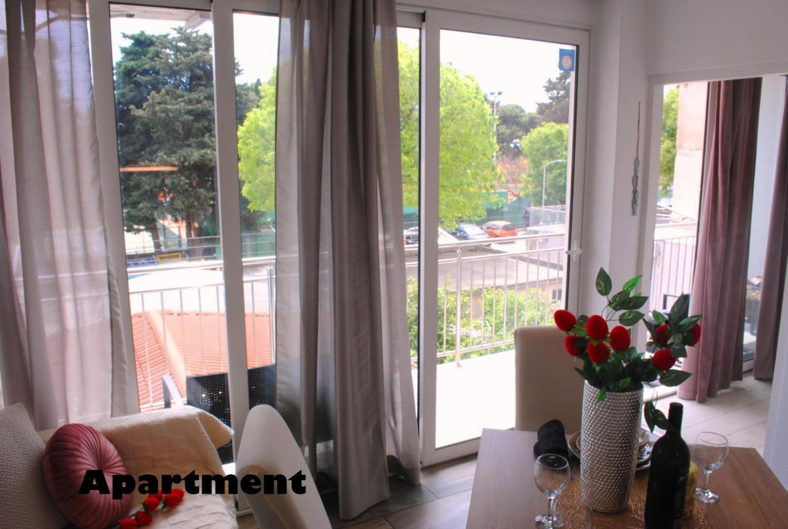 Sunshower Apartment And Studio Split Exterior foto
